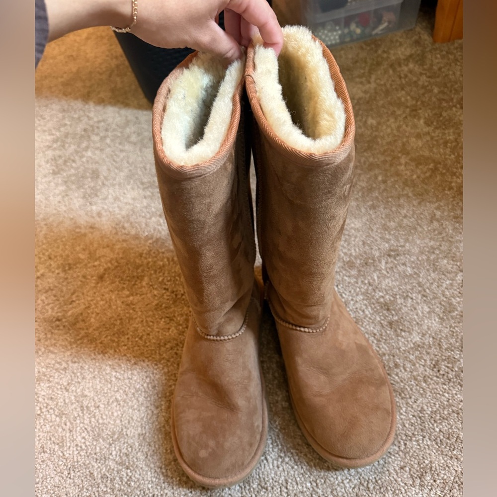 UGG Classic Tan Winter Boots